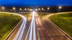 Общее количество светильников на автодорогах Белгородской области достигло 20 тыс. штук