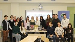 Сотрудники библиотеки Н.И. Рыжкова провели исторический квиз «Творцы Победы»