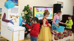 Неделя детской и юношеской книги стартовала в библиотеке Николая Рыжкова на Прохоровском поле