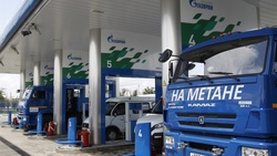 Губернатор Евгений Савченко осмотрел несколько газомоторных заправок Белгорода