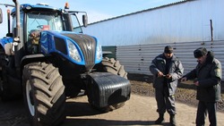 Смотр сельскохозяйственной техники ООО «Источник» прошёл в Вязовском сельском поселении