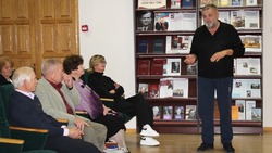 Поэтическая встреча прошла в библиотеке Николая Рыжкова на Прохоровском поле