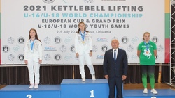 Воспитанница прохоровского гиревого клуба Олеся Беликова стала второй на первенстве Мира