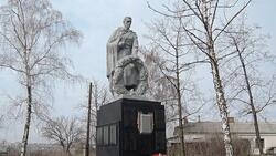 Муниципальные власти реконструируют 32 памятника воинской славы в Белгородской области