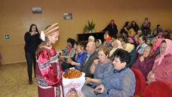 День села в Холодном Прохоровского района начался с молитвы