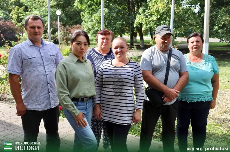 Сотрудники администрации Призначенского сельского поселения: Мы стараемся работать на результат