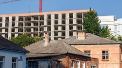 В рамках нацпроекта «Инфраструктура для жизни» переселят 460 жителей из аварийных домов в 2025 году